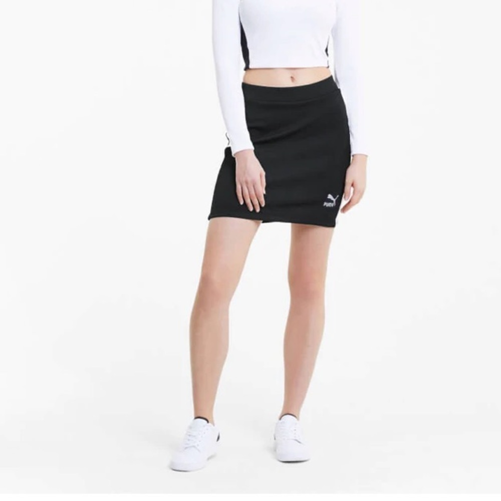 Sunmi X PUMA classics ribbed mini skirt black
